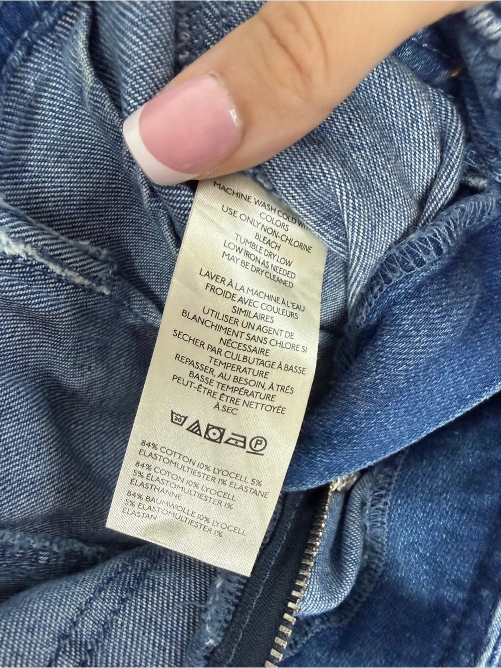 Pilcro Anthropologie Denim Shorts Size 26 Mid Rise Preppy Pockets Elavated Basic - Picture 11 of 11